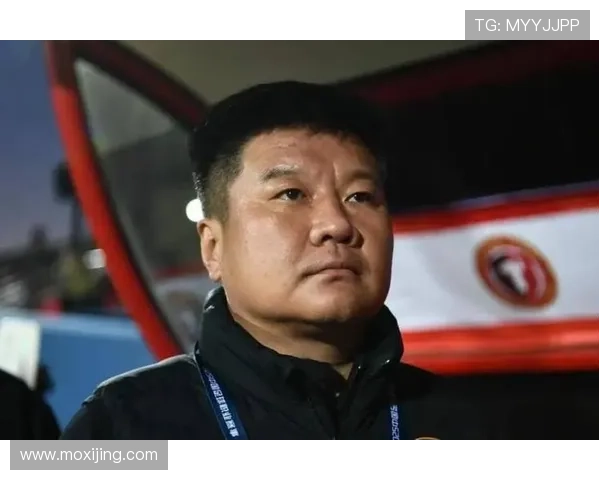 武汉长江前外援维亚纳揭秘李金羽战术问题并曝欠薪遭遇 武汉长江前外援维亚纳揭秘李金羽战术问题并曝欠薪遭遇